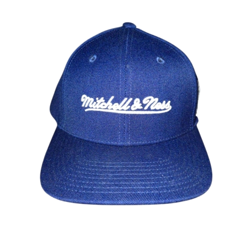 NWOT- Mitchell & Ness Navy  Snapback